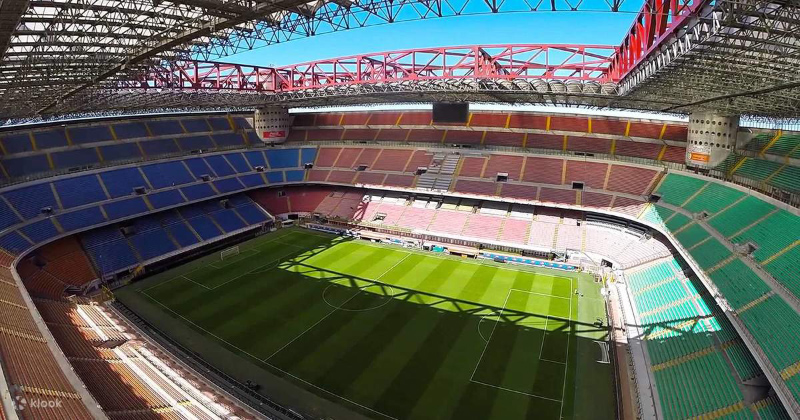 Sân San Siro (Giuseppe Meazza) - AC Milan