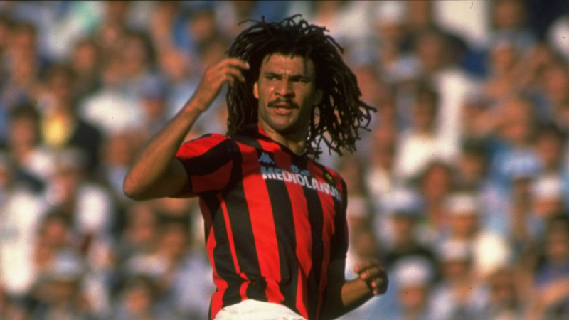 Số Áo Gullit Ac Milan Là Bao Nhiêu? [Số Áo 4]